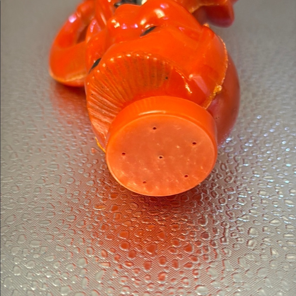 Vintage Orange Figurine​ - Picture 5 of 7